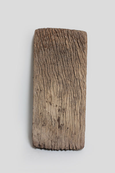 バウレ族　古いジグザグの洗濯板　o_149