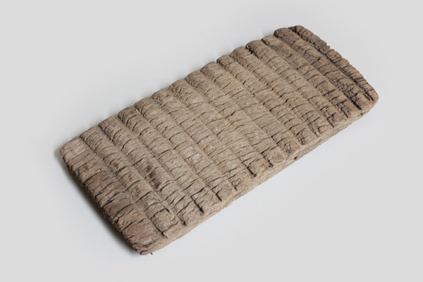 バウレ族　古いジグザグの洗濯板　o_149