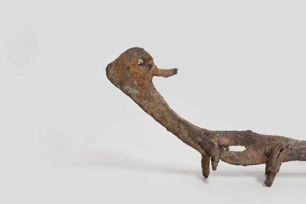 ダガリ族　動物の鉄像　o_161