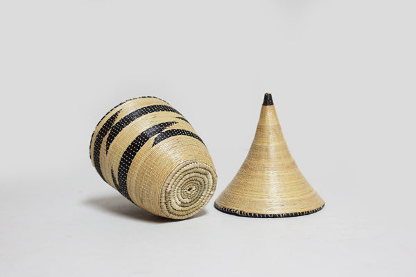 ツチ族　バスケット2　o_164_2